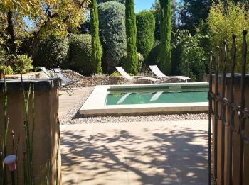 Gite d'exception avec vue panoramique sur le Luberon et piscine